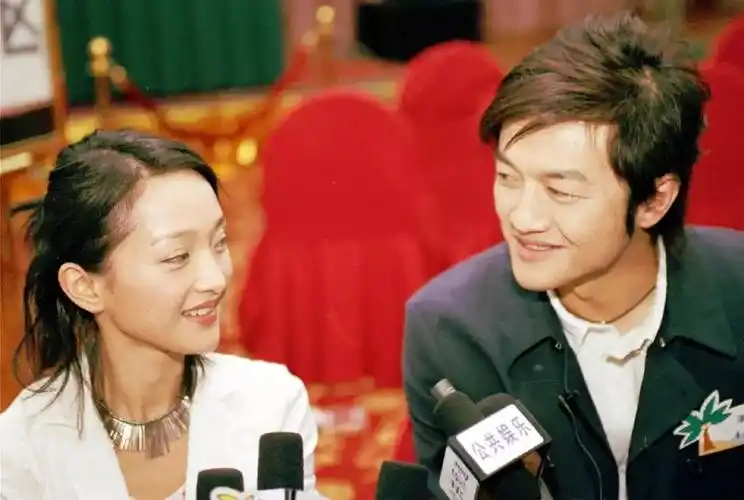 "活久见"周迅李亚鹏同框了!她和王菲居然还有这样的关系?