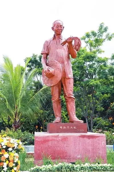 一座铜像 一座精神丰碑——袁隆平院士铜像落成侧记-三亚新闻网-南海