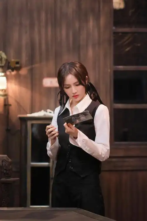 【#密室大逃脱ip对撞季#《陶寨风云(上)》@m孟佳j高清剧照】玩密室真