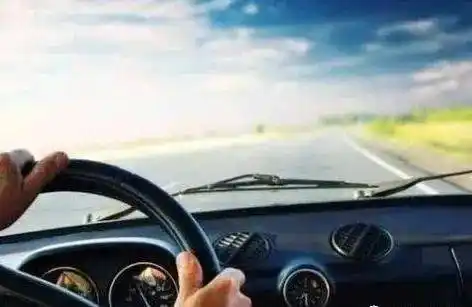 开车到达什么程度才能证明你已脱离新手了?老司机:掌握这些就算