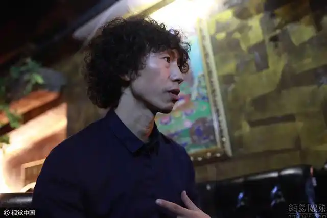 《我的滑板鞋》庞麦郎巡演 不到50人观看