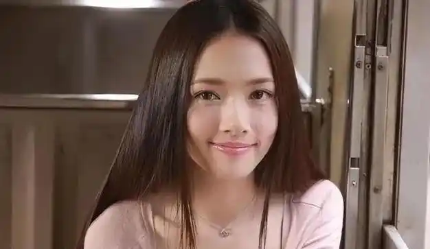 《浪姐5》里6位女星,带妆个个貌美如花,卸妆:大姐你是谁