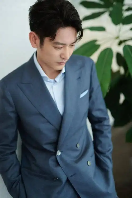 专访袁文康至冷静至纯粹80后实力派演员的破局之道