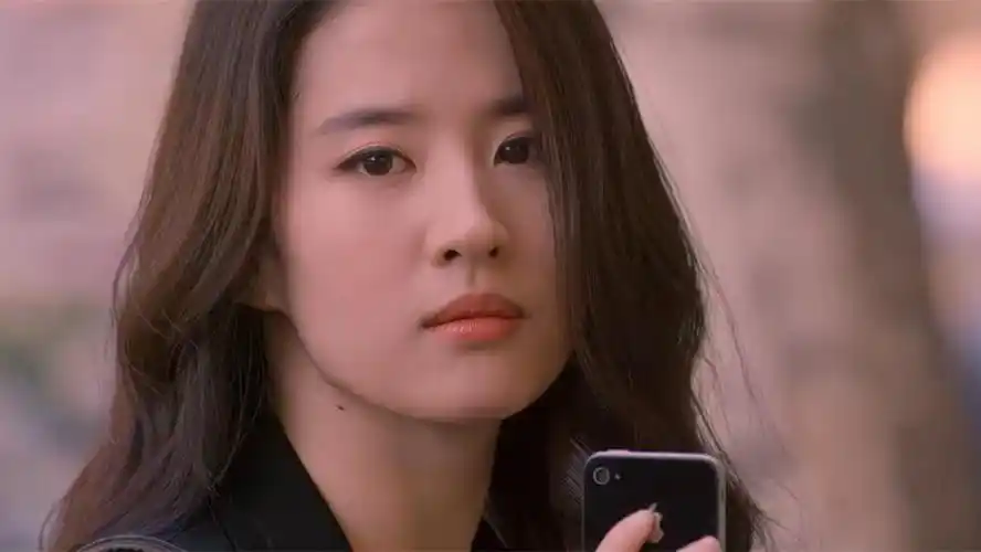 《第三种爱情》:身份悬殊的爱情,及时止损,才是对自己负责