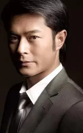 依照脸型修出最帅的鬓角发型