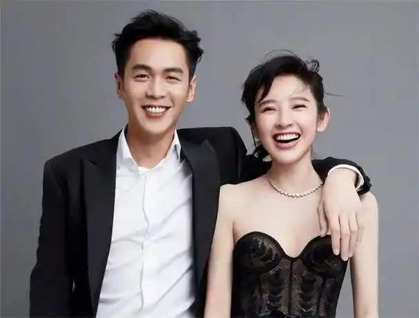 谢楠唐艺昕首度回应与各自老公恋情公开的过程一个搞笑一个自然