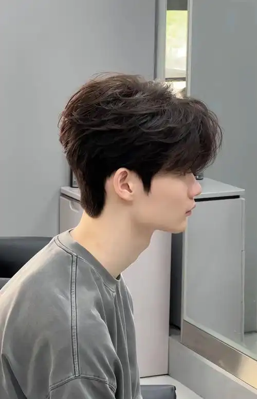 男生气垫纹理烫发