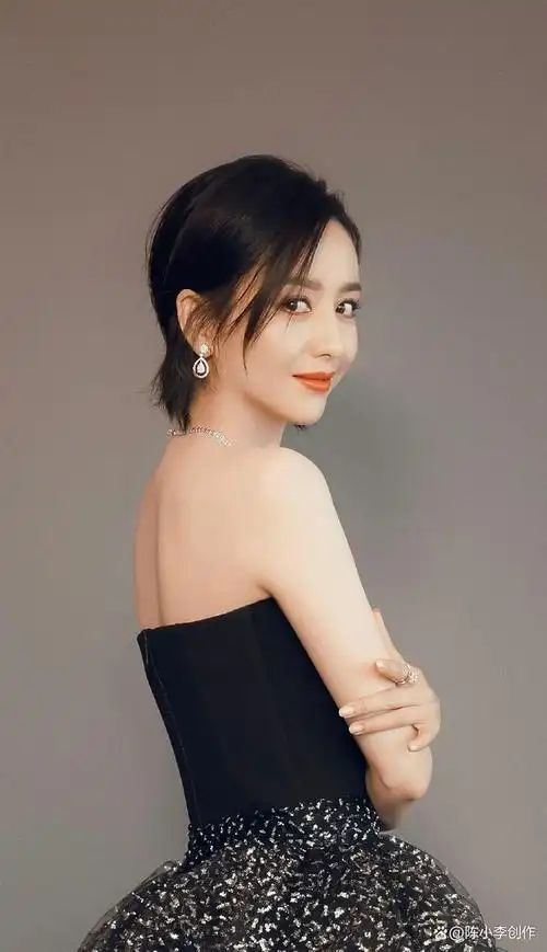 性感美女佟丽娅优雅诱惑写真气场全开既冷艳又性感