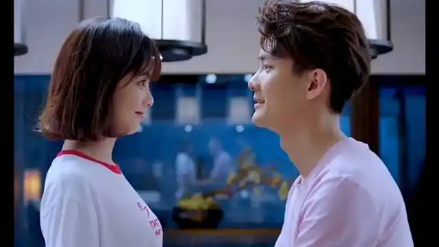 谭松韵合作过的男演员都很帅气,看着好有cp感!