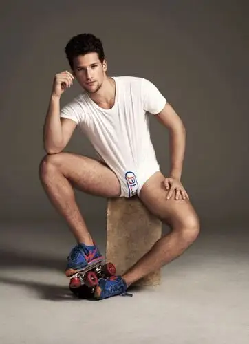 【hal-男模】巴西90后帅模 arthur sales_看图_halsparks吧_百度贴吧