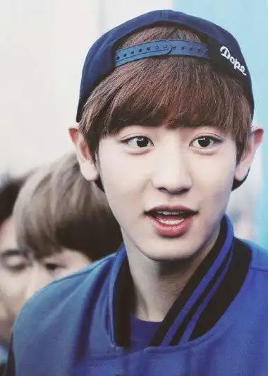 吸睛帅气男生妹妹头发型图片最新款男生妹妹头发型设计