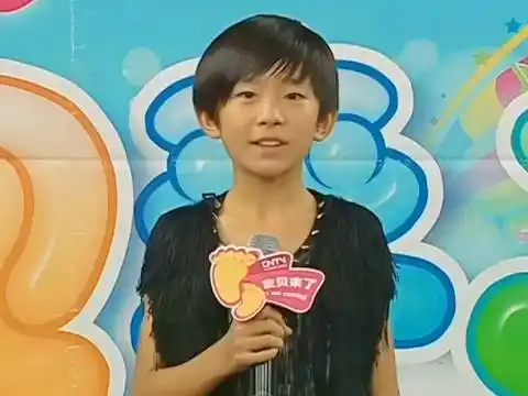 12岁易烊千玺12岁易烊千玺#新春狂想曲##娱乐影像力##娱乐剪刀手#特别