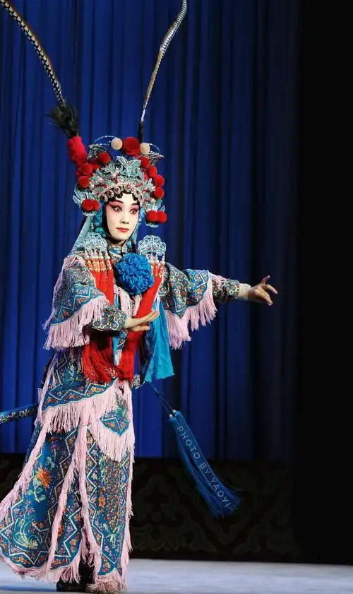 京剧舞台旦角人物影像##青衣武旦刀马旦##国粹传承