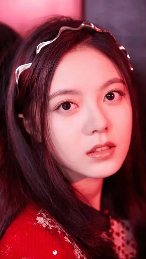 张嘉译影视中的四位"女儿":个个有才又有料,我们详细看看_表演_赵今麦