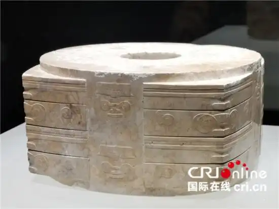 汇集了良渚博物院,故宫博物院,浙江省文物考古研究所,浙江省博物馆等9