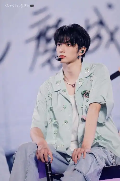 一期一会  最明朗可爱的你7815  下次见    @时代少年团-刘耀文