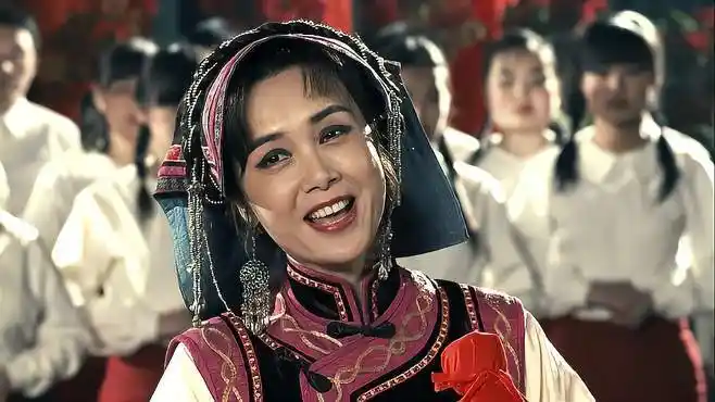 娘要嫁人:寡妇省吃俭用,却花四分钱给小伙发电报,小伙一看甜炸-影视综