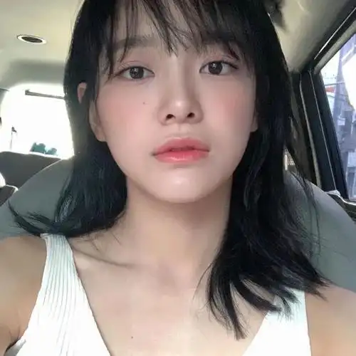 现实生活中的小事也是这样,高高的堂叔到我家串门的时候,总会开着玩笑