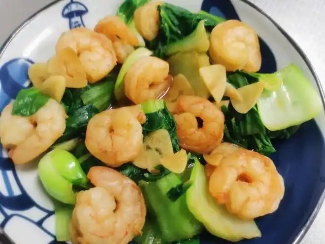 油菜炒虾仁的做法