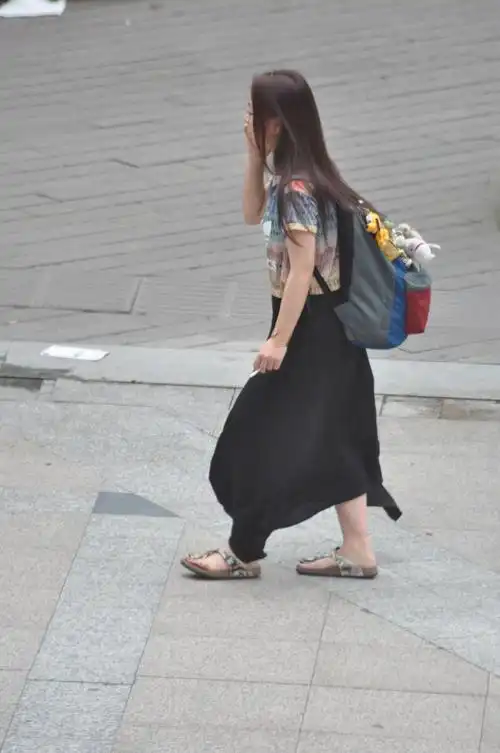 街拍路人《女》-边走边拍-手机随手拍-杭州19楼