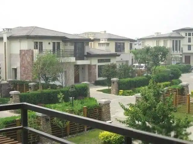 揭秘赵丽颖坐月子的亿元豪宅从这个细节可以看出冯绍峰有多宠她