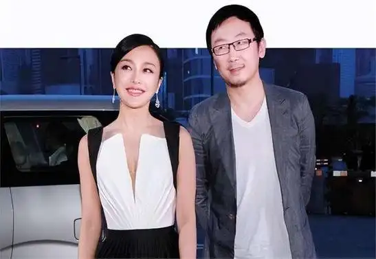 多次次求婚被拒,现如今儿女双全的导演陆川,如今的她是否后悔呢