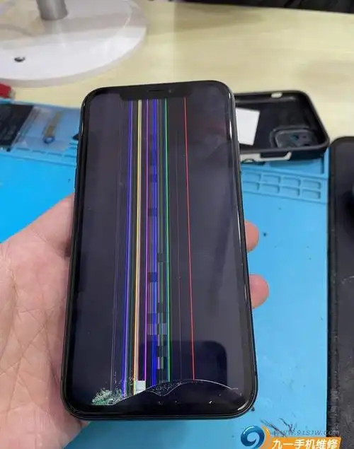 手机屏幕摔碎了怎样修复(手机屏幕摔坏了怎么处理)