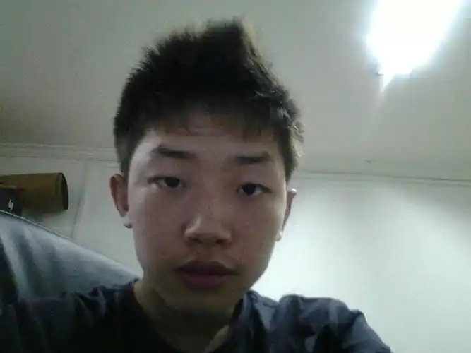 我这个头发,去把两边和后面剃了,头上留一撮头发.怎么样?