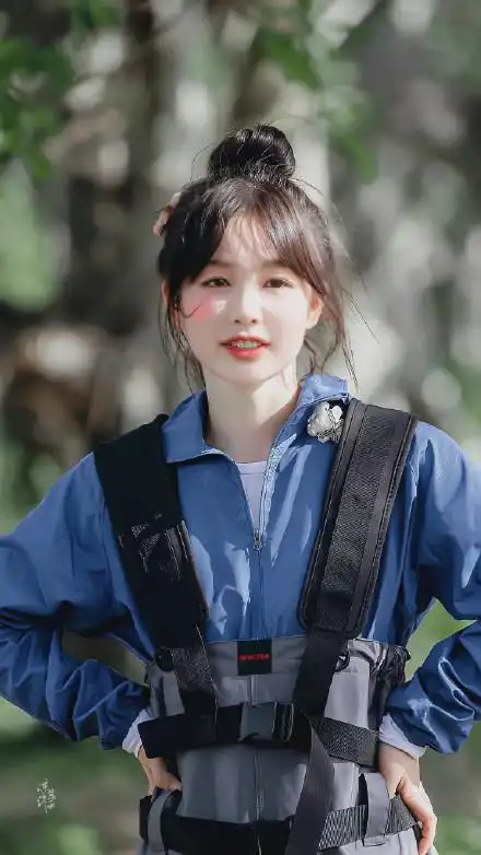 徐梦洁半永久笑容好甜_高清图集_新浪网