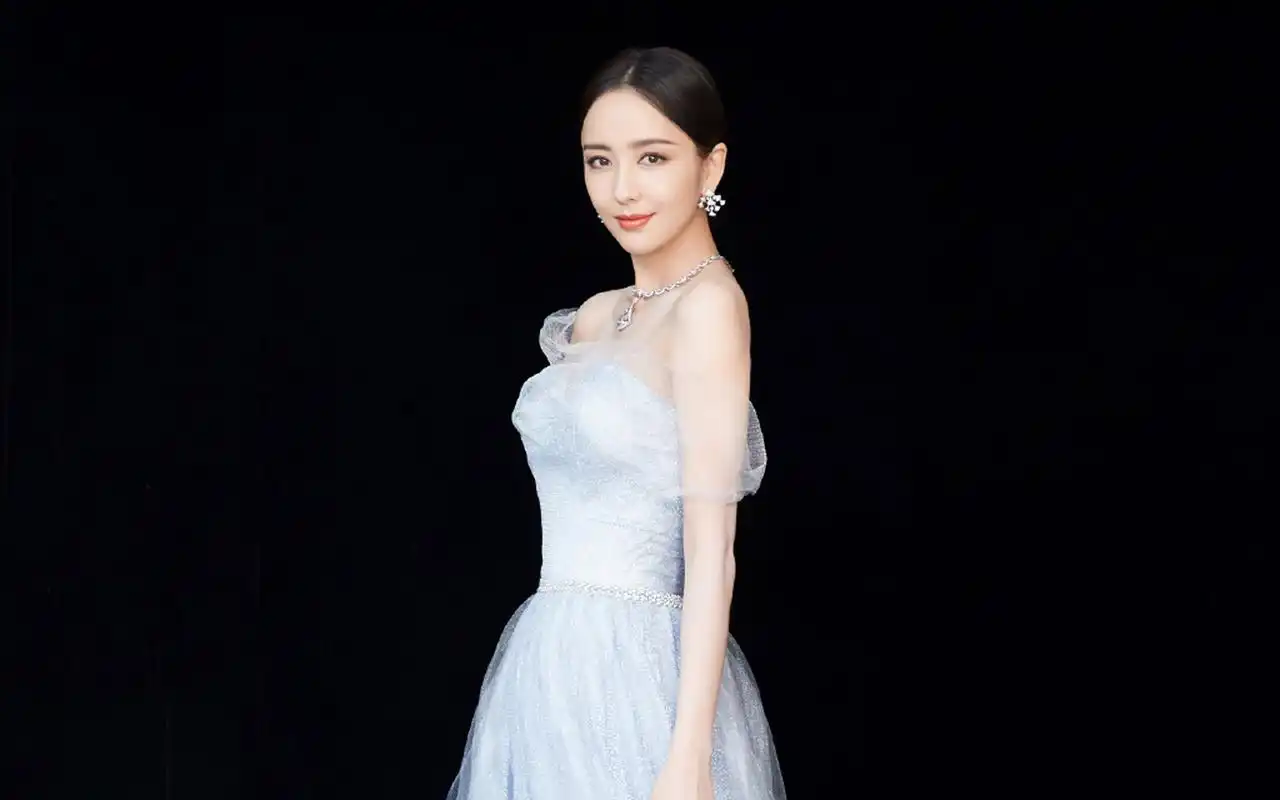 佟丽娅精致优雅写真桌面壁纸,大陆明星,佟丽娅,性感,高清,美女明星