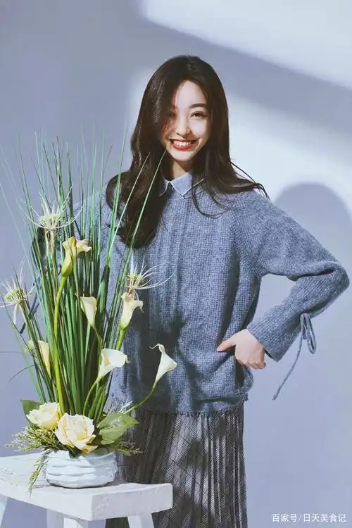 田轩宁唯美小清新 校园风清纯美好 气质儒雅动人 写真图片