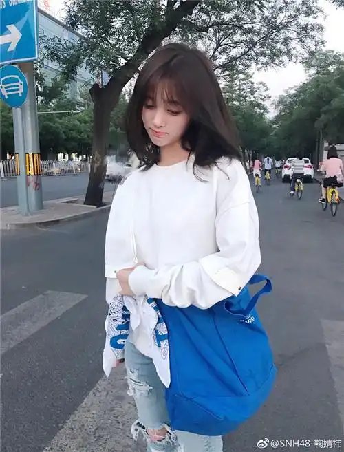 四千年美女鞠婧祎晒短发私照高清大图