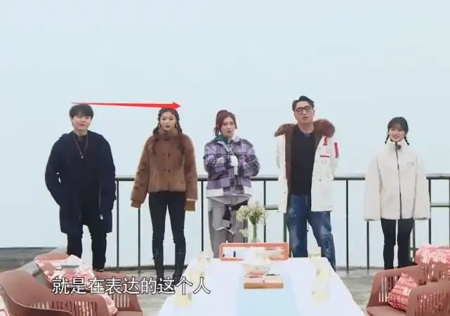 孔雪儿官方身高168,和176尤长靖站一起,确定没人谎报?