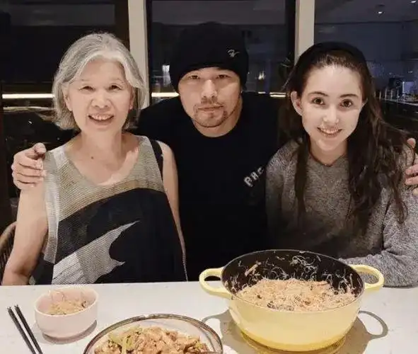 曝昆凌控诉周杰伦出轨,还牵扯多位朋友,网友扒出蛛丝马迹|罗志祥|娱乐