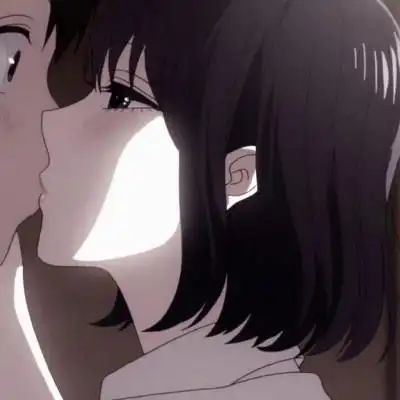 拥抱接吻动漫情侣头像一对两张