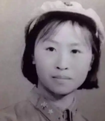 丑娘张少华曾经是校花以为是开玩笑看到年轻的照片我信了