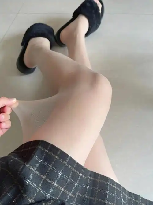 夏天超自然的美肤袜来了707070