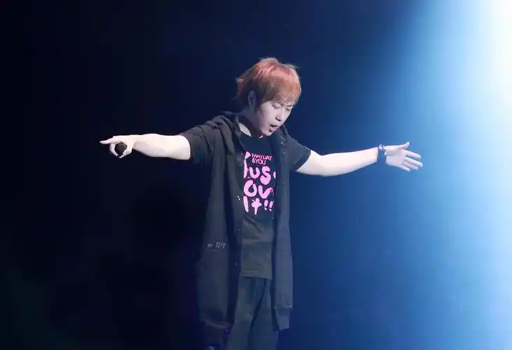 夏目的相册-陈信宏