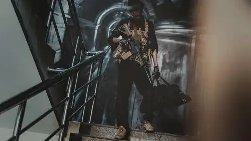 通勤战术两面派,让你不做社会人!~| 指挥官×闪行 简测