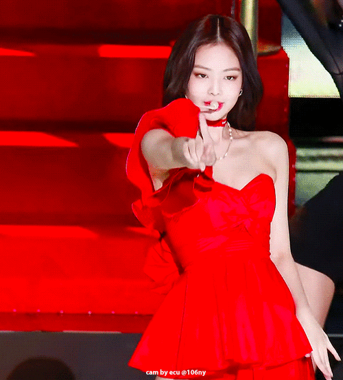 jennie[超话]##jennie透视装