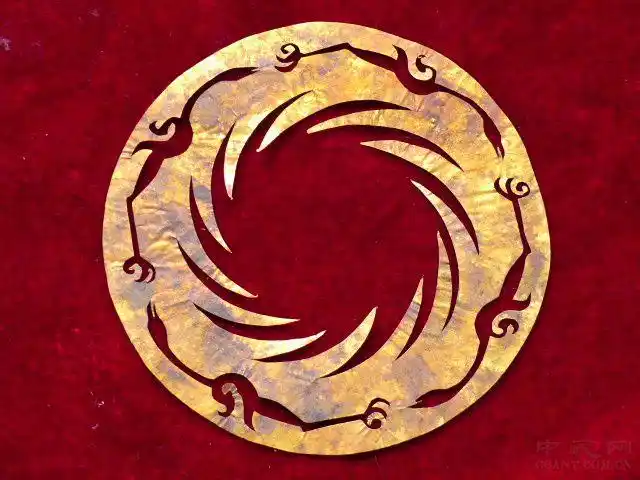 四鸟绕日三星堆太阳神鸟金箔与鸟人