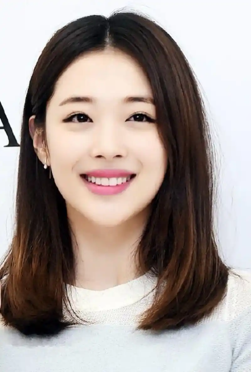 崔雪莉的夏日多变发型,尤其双马尾最清纯