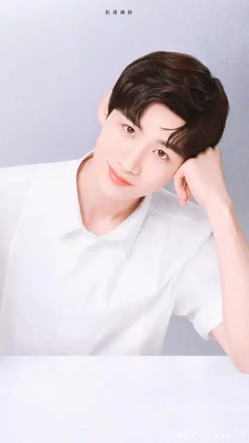 推荐中娱文,含白敬亭,朱一龙,胡歌等,你是我唯一的白月光