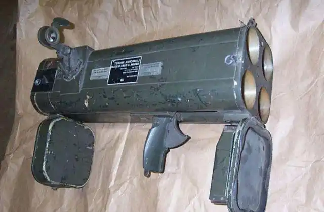 直到后来,美军被逼研制出新式武器"m202火箭筒".