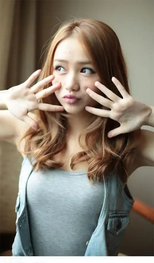 深圳165cm 性感美女付梦妮