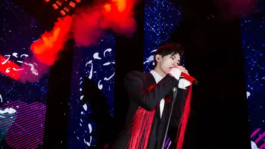 四字弟弟易烊千玺,高清图片,电脑桌面-壁纸族