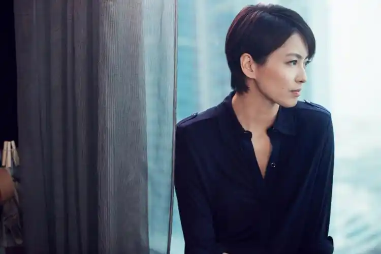 《短发》歌手宣布将暂别乐坛,网友:她现在的状态跟暂停有区别吗?