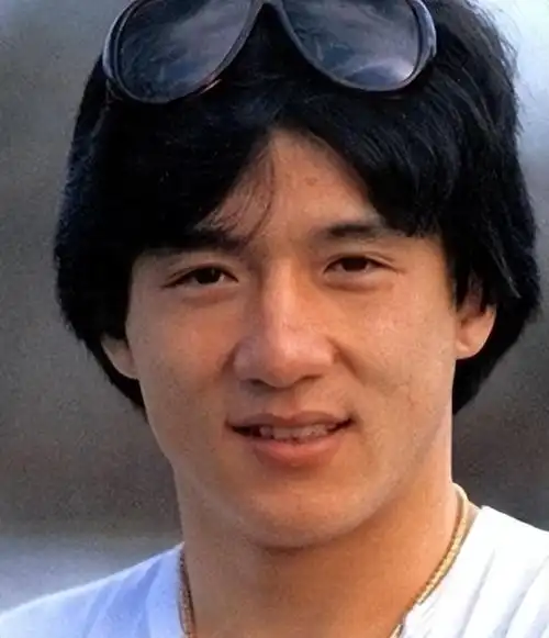 成龙情感史邓丽君吴绮莉都曾是她女友现与林凤娇幸福生活