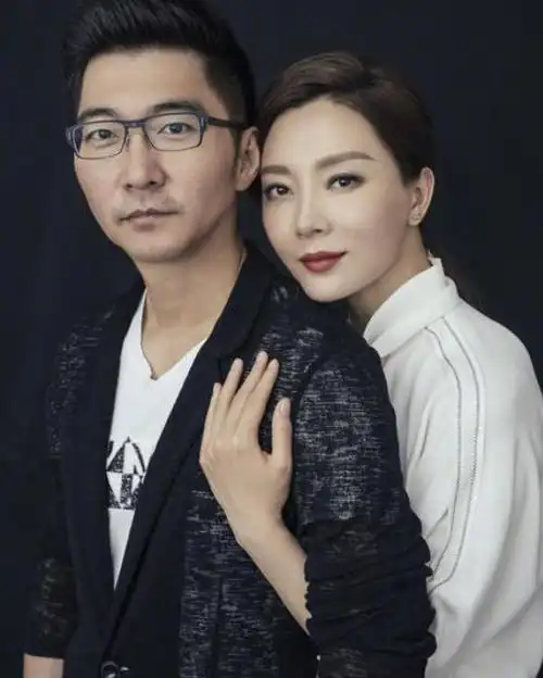 陈数为老公甜蜜庆生永远的大男孩生日快乐