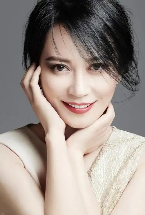 盘点内地娱乐圈10位70后女演员网友最喜欢高圆圆和俞飞鸿